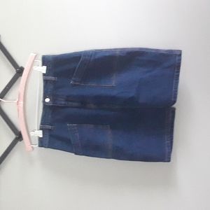 Denimn skirt by Universal  thread, size 8